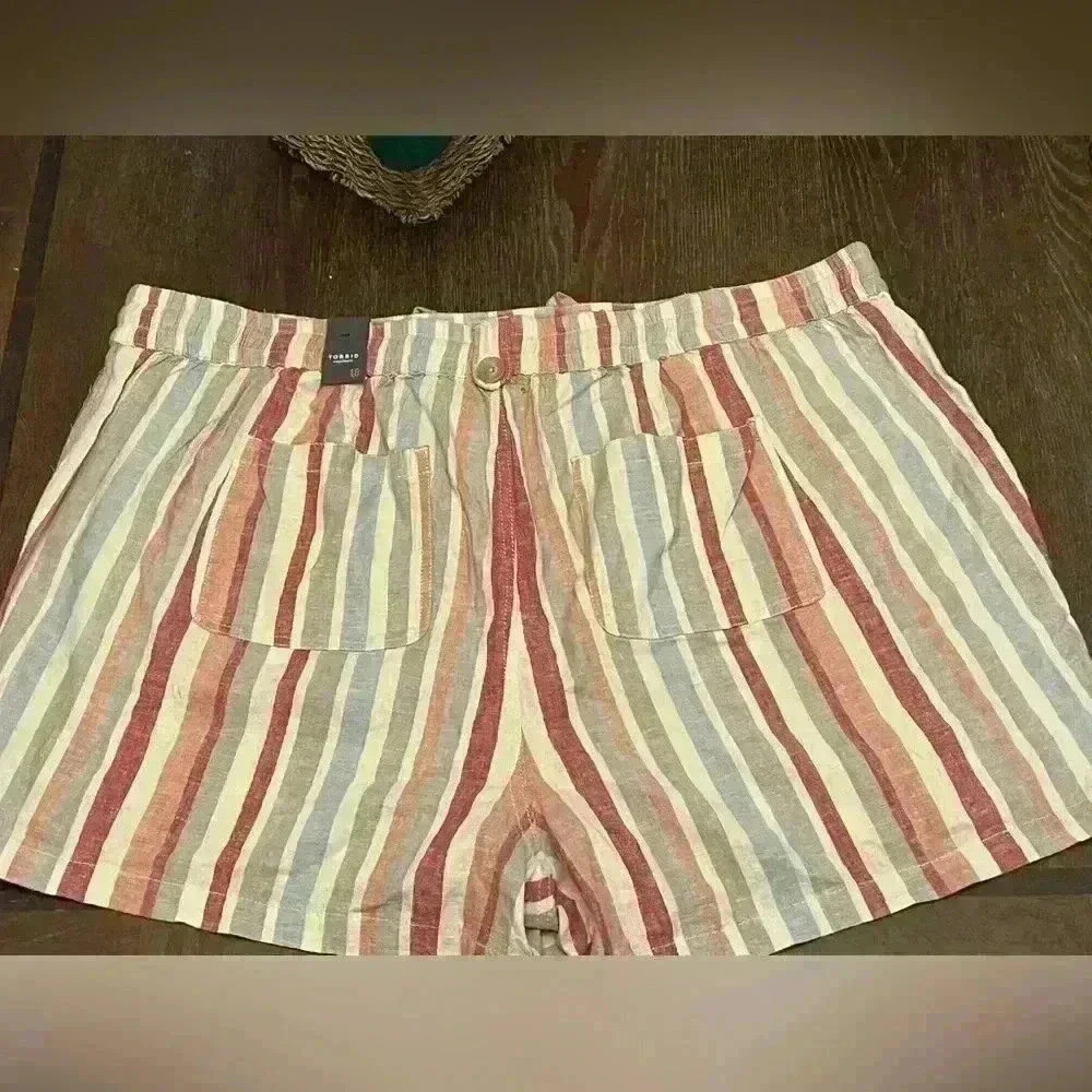 Torrid Women Size 18 Casual Shorts Multicolor Striped Linen Blend NEW